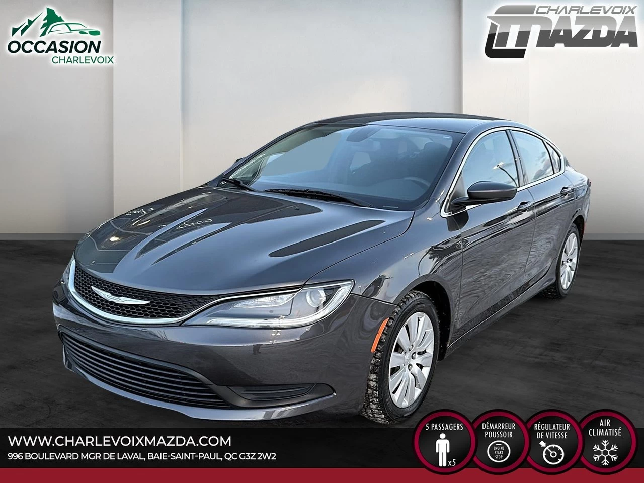 2016 Chrysler 200 LX Image principale