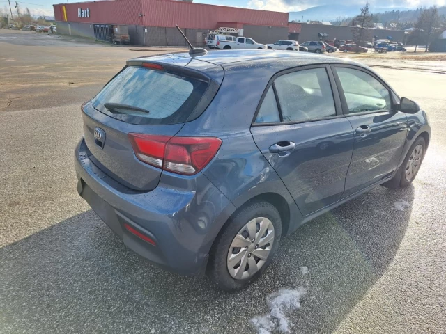 Kia Rio5 LX+ IVT 2021