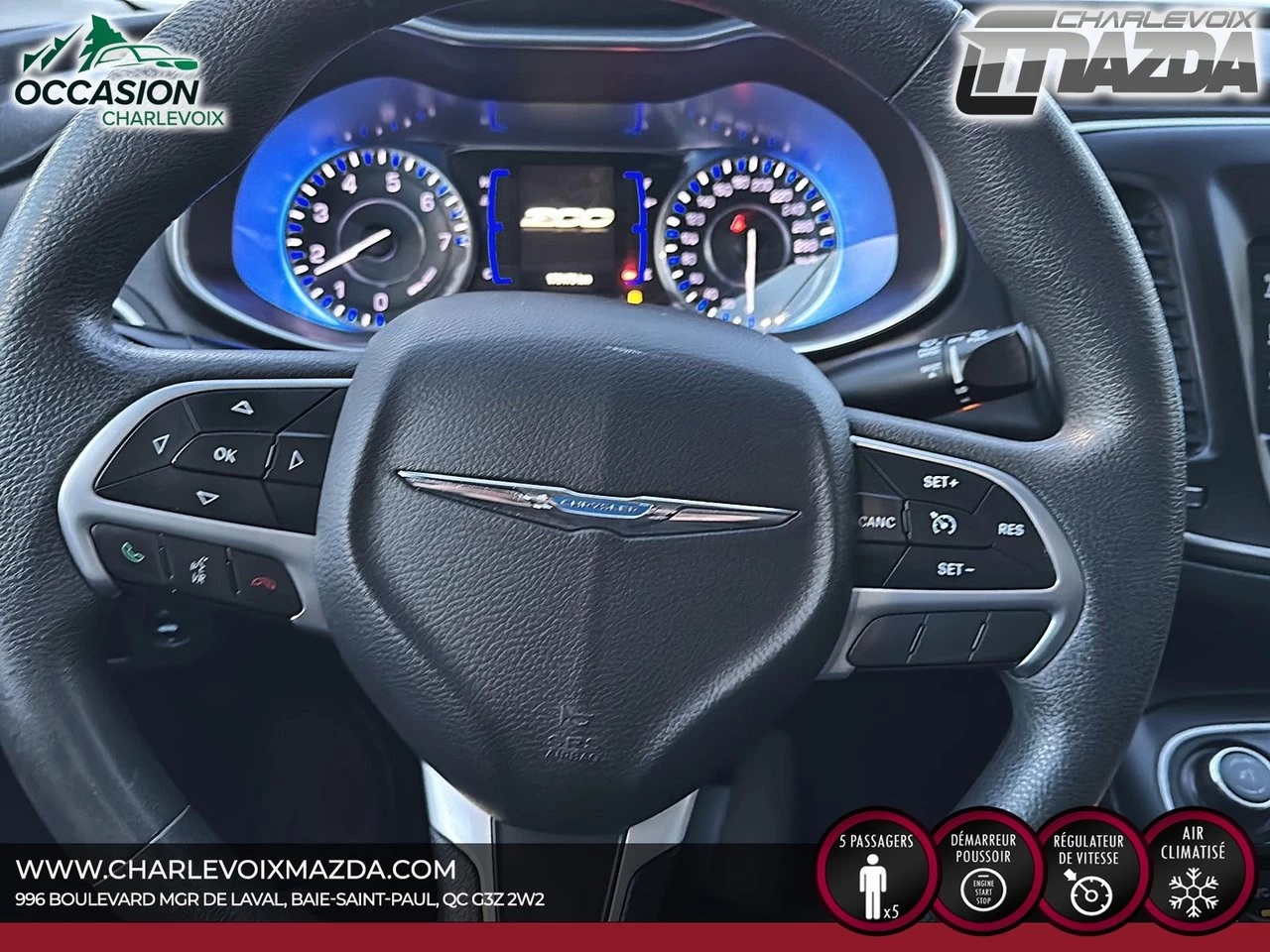 2016 Chrysler 200 LX Main Image