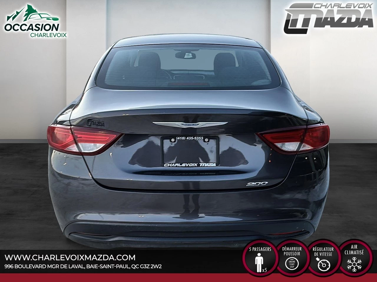 2016 Chrysler 200 LX Main Image